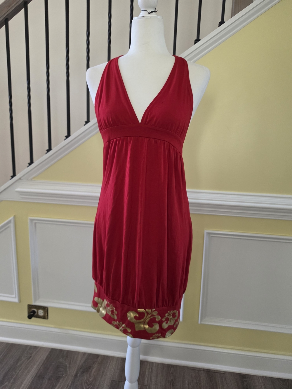 Dereon Red Sleeveless V-Neck Halter Dress with Gold Hem Detail Area